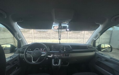 Volkswagen Caravelle T6 рестайлинг, 2021 год, 6 500 000 рублей, 32 фотография