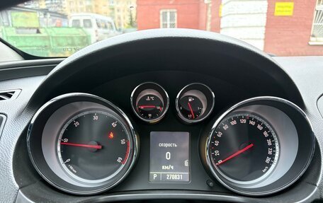 Opel Insignia II рестайлинг, 2010 год, 850 000 рублей, 29 фотография