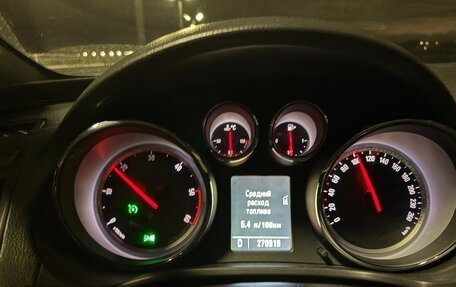 Opel Insignia II рестайлинг, 2010 год, 850 000 рублей, 31 фотография