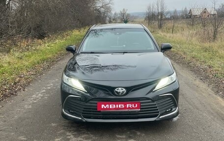 Toyota Camry, 2021 год, 3 299 999 рублей, 4 фотография