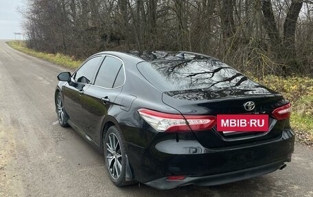 Toyota Camry, 2021 год, 3 299 999 рублей, 6 фотография