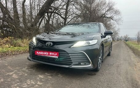 Toyota Camry, 2021 год, 3 299 999 рублей, 3 фотография