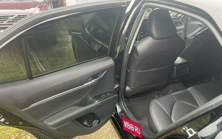 Toyota Camry, 2021 год, 3 299 999 рублей, 13 фотография