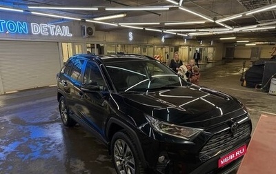 Toyota RAV4, 2021 год, 3 300 000 рублей, 1 фотография