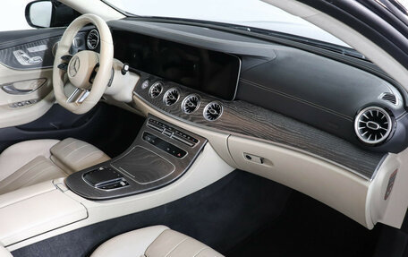 Mercedes-Benz E-Класс, 2021 год, 5 247 000 рублей, 10 фотография
