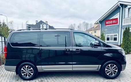 Hyundai Grand Starex Grand Starex I рестайлинг 2, 2019 год, 3 550 000 рублей, 6 фотография