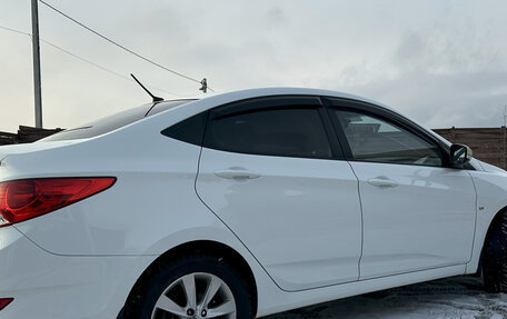 Hyundai Solaris II рестайлинг, 2013 год, 890 000 рублей, 5 фотография