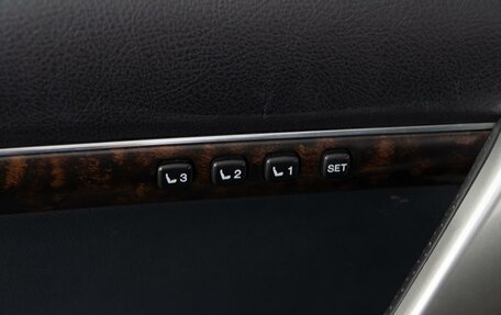 Toyota Land Cruiser 200, 2013 год, 5 487 077 рублей, 18 фотография