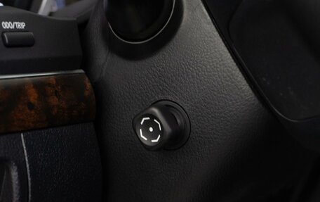 Toyota Land Cruiser 200, 2013 год, 5 487 077 рублей, 21 фотография