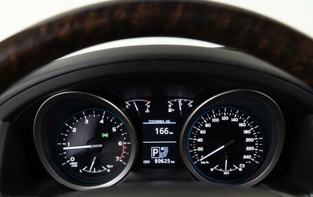 Toyota Land Cruiser 200, 2013 год, 5 487 077 рублей, 33 фотография