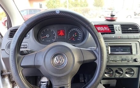 Volkswagen Polo VI (EU Market), 2013 год, 870 000 рублей, 9 фотография
