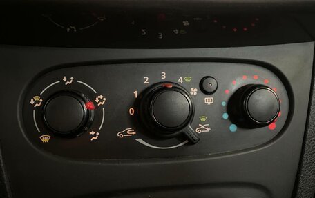 Renault Sandero II рестайлинг, 2017 год, 699 000 рублей, 16 фотография