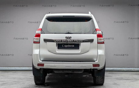 Toyota Land Cruiser Prado 150 рестайлинг 2, 2014 год, 3 397 000 рублей, 4 фотография