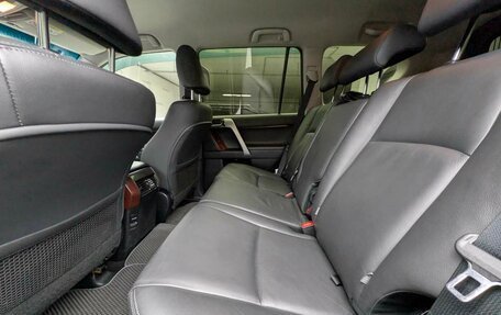 Toyota Land Cruiser Prado 150 рестайлинг 2, 2014 год, 3 397 000 рублей, 10 фотография