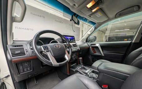 Toyota Land Cruiser Prado 150 рестайлинг 2, 2014 год, 3 397 000 рублей, 9 фотография