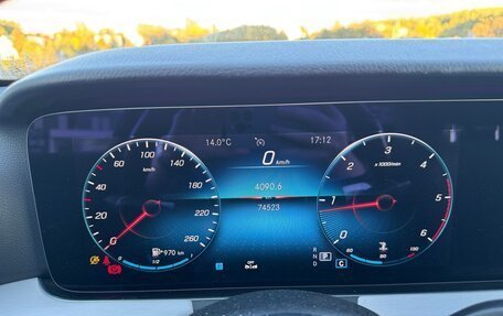 Mercedes-Benz E-Класс, 2020 год, 3 950 000 рублей, 7 фотография