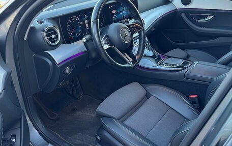 Mercedes-Benz E-Класс, 2020 год, 3 950 000 рублей, 15 фотография