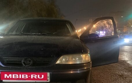 Opel Vectra B рестайлинг, 1996 год, 120 000 рублей, 6 фотография