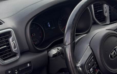 KIA Sportage IV рестайлинг, 2018 год, 1 900 000 рублей, 7 фотография