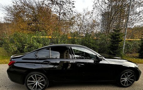 BMW 3 серия, 2019 год, 3 350 000 рублей, 4 фотография