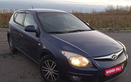 Hyundai i30 I, 2011 год, 529 000 рублей, 3 фотография