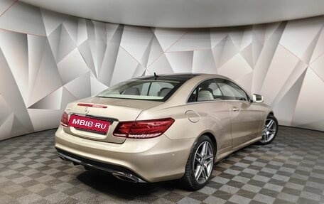 Mercedes-Benz E-Класс, 2013 год, 2 897 000 рублей, 2 фотография