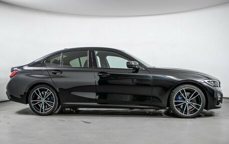 BMW 3 серия, 2019 год, 3 910 000 рублей, 4 фотография