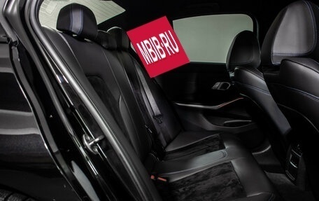 BMW 3 серия, 2019 год, 3 910 000 рублей, 10 фотография