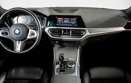 BMW 3 серия, 2019 год, 3 910 000 рублей, 12 фотография