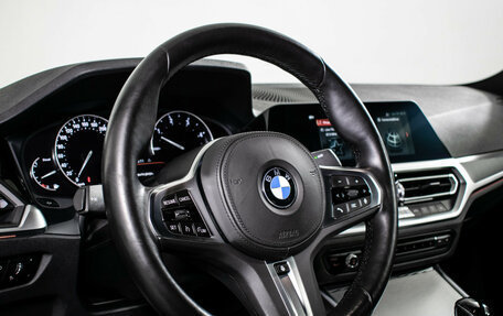 BMW 3 серия, 2019 год, 3 910 000 рублей, 15 фотография