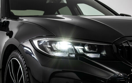 BMW 3 серия, 2019 год, 3 910 000 рублей, 19 фотография