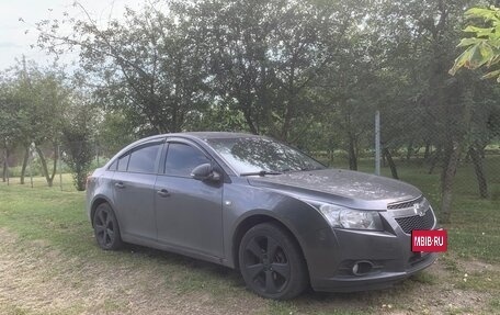 Chevrolet Cruze II, 2010 год, 1 500 000 рублей, 3 фотография
