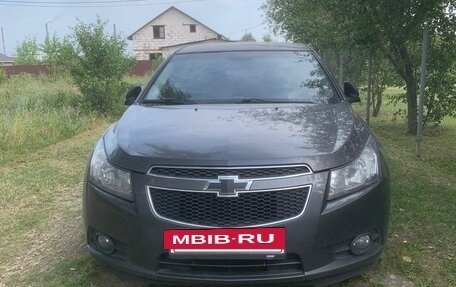 Chevrolet Cruze II, 2010 год, 1 500 000 рублей, 2 фотография