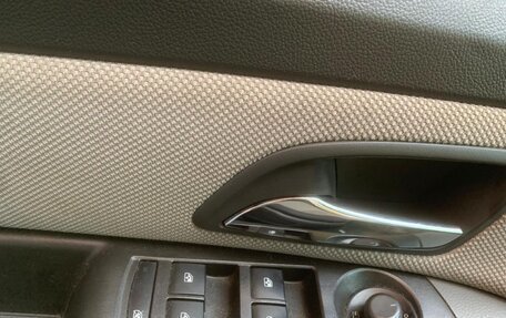 Chevrolet Cruze II, 2010 год, 1 500 000 рублей, 10 фотография