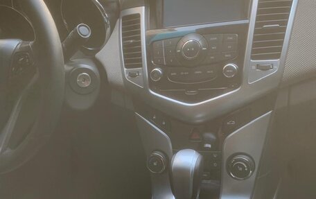 Chevrolet Cruze II, 2010 год, 1 500 000 рублей, 22 фотография