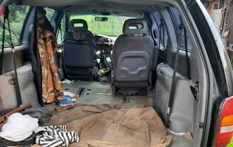 Chrysler Voyager III, 1999 год, 420 000 рублей, 1 фотография