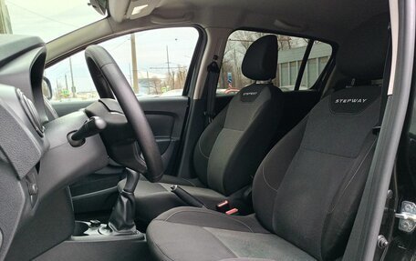 Renault Sandero II рестайлинг, 2020 год, 1 299 000 рублей, 12 фотография