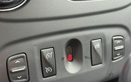 Renault Sandero II рестайлинг, 2016 год, 1 250 000 рублей, 12 фотография