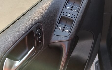 Volkswagen Tiguan I, 2012 год, 1 300 000 рублей, 26 фотография