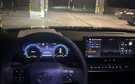 Toyota Camry, 2025 год, 4 535 000 рублей, 14 фотография