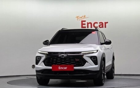 Chevrolet TrailBlazer, 2023 год, 2 374 000 рублей, 2 фотография