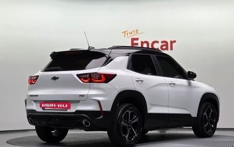 Chevrolet TrailBlazer, 2023 год, 2 374 000 рублей, 3 фотография