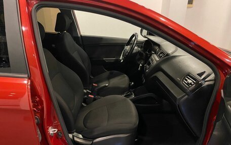 KIA Rio III рестайлинг, 2017 год, 1 234 000 рублей, 27 фотография