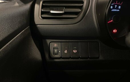 KIA Rio III рестайлинг, 2017 год, 1 234 000 рублей, 30 фотография