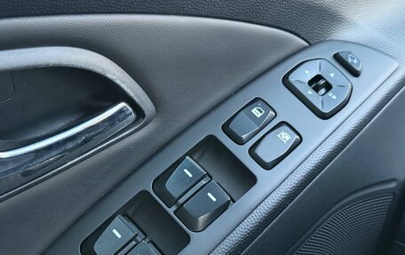 Hyundai ix35 I рестайлинг, 2010 год, 1 340 000 рублей, 20 фотография