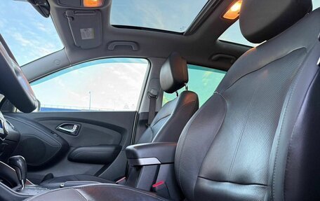 Hyundai ix35 I рестайлинг, 2010 год, 1 340 000 рублей, 54 фотография