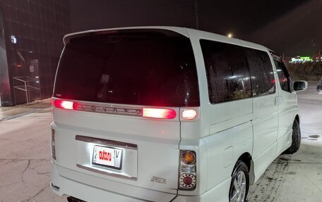 Nissan Elgrand III, 2006 год, 1 000 000 рублей, 4 фотография