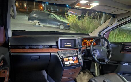 Nissan Elgrand III, 2006 год, 1 000 000 рублей, 9 фотография