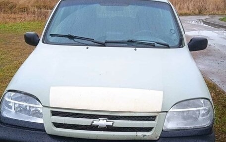 Chevrolet Niva I рестайлинг, 2006 год, 180 000 рублей, 1 фотография