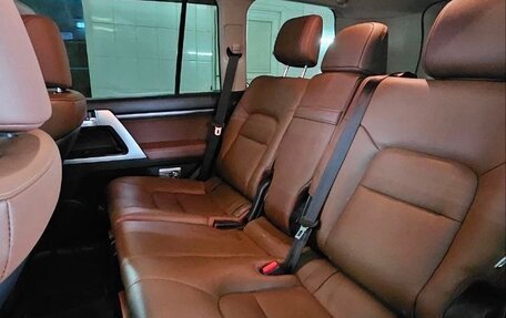 Toyota Land Cruiser 200, 2018 год, 8 150 000 рублей, 26 фотография